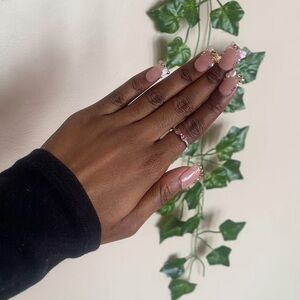 Sparkling Pink Bow Ring